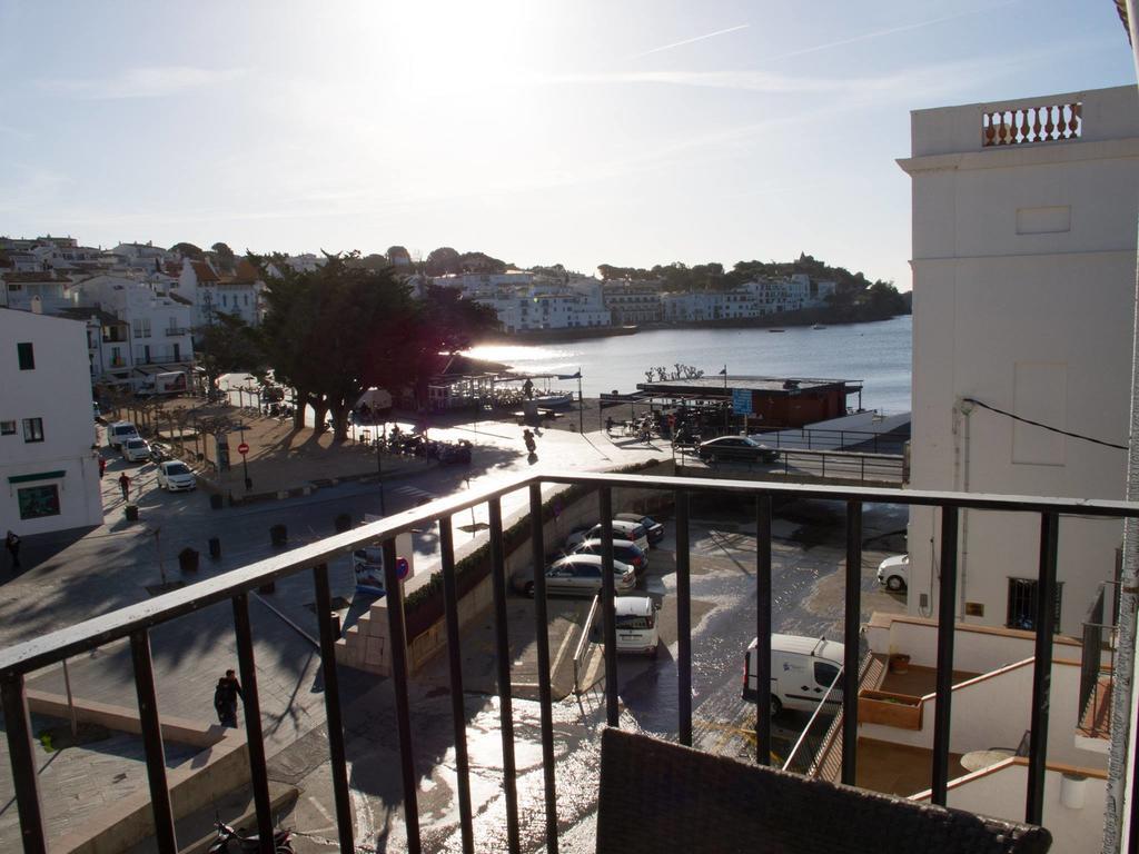 Hostal Marina Кадакес Стая снимка